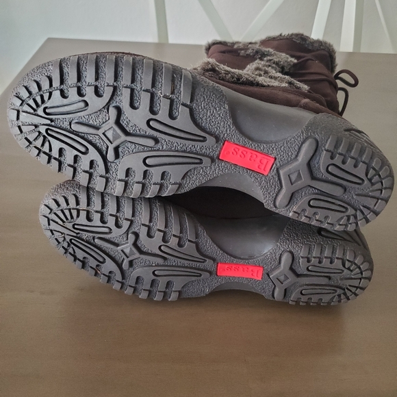 Bass Kiana Water Resistant Boots - Picture 10 of 12